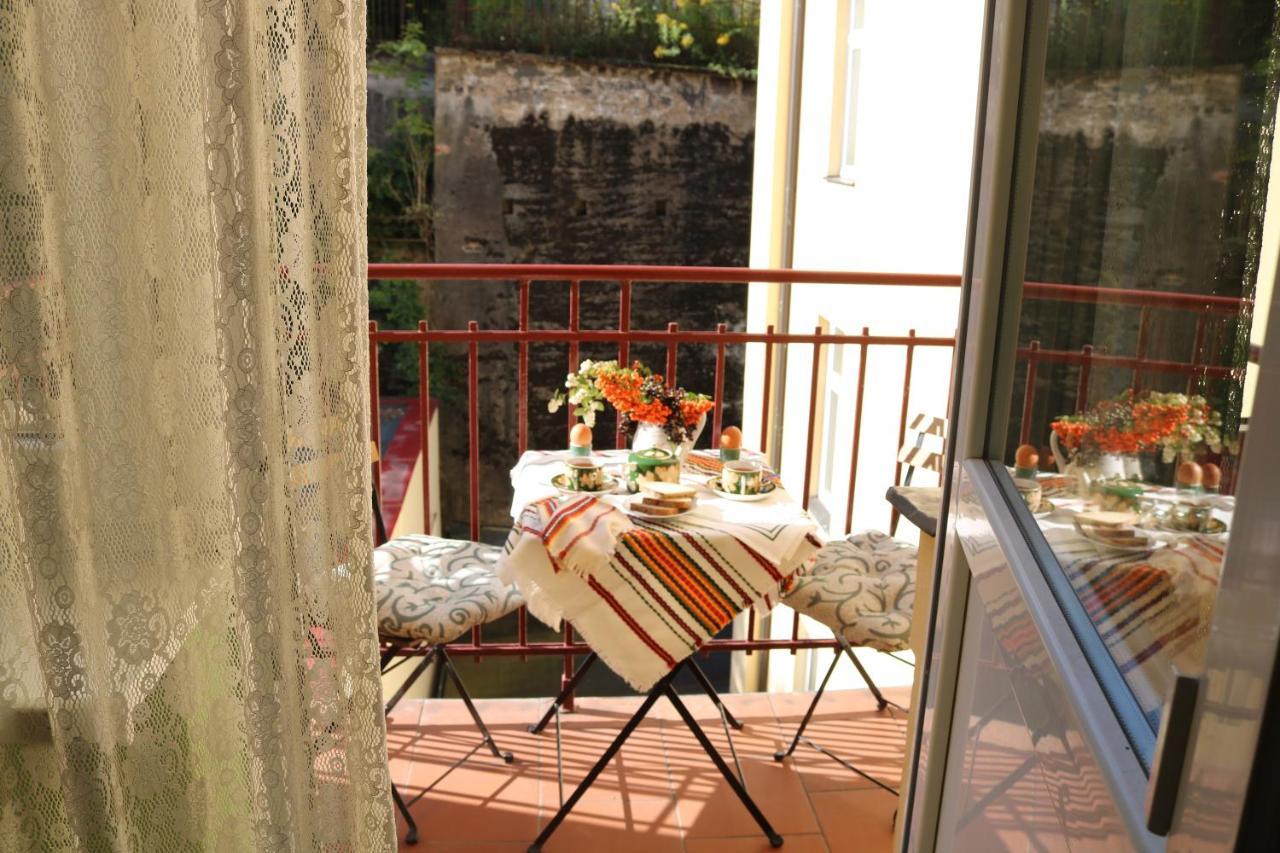 Retro Big Apartment With Two Balconies And Lift Karlsbad Buitenkant foto
